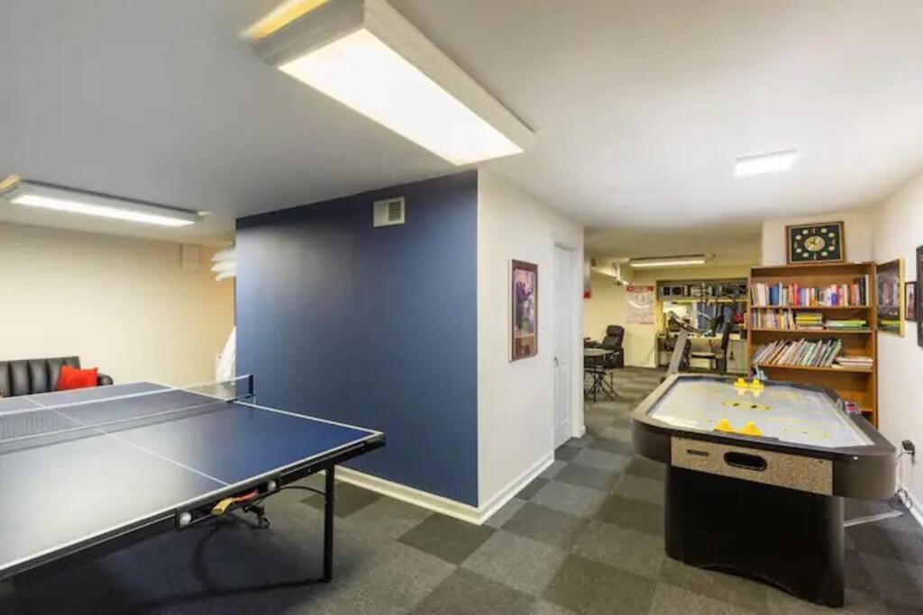 בואי Lrge 5 Bedroom 9 Beds Near Dc-Pool, Hot Tub, Gym, Game Rm, Fire Pit מראה חיצוני תמונה