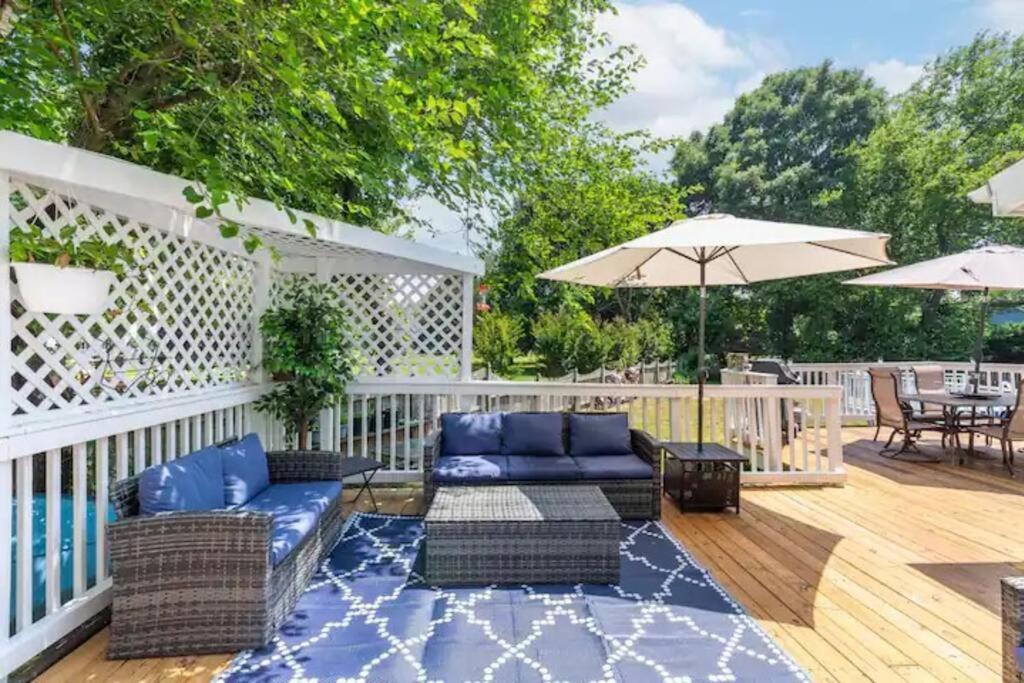 בואי Lrge 5 Bedroom 9 Beds Near Dc-Pool, Hot Tub, Gym, Game Rm, Fire Pit מראה חיצוני תמונה