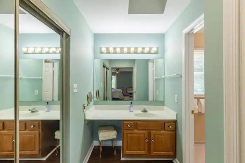 בואי Lrge 5 Bedroom 9 Beds Near Dc-Pool, Hot Tub, Gym, Game Rm, Fire Pit מראה חיצוני תמונה